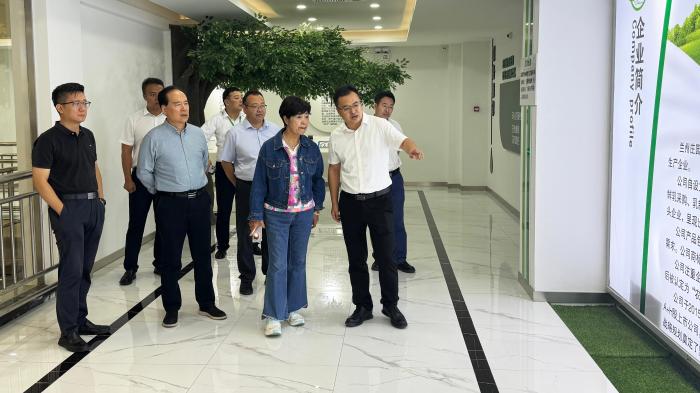 中国乳制品工业协会到尊龙凯时股份考察调研